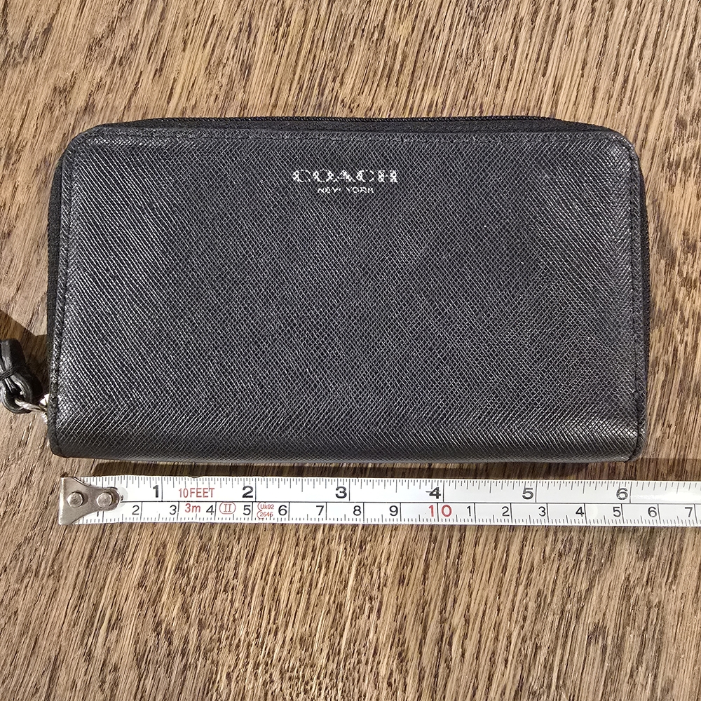 Coach Black Leather Wallet Classic Design